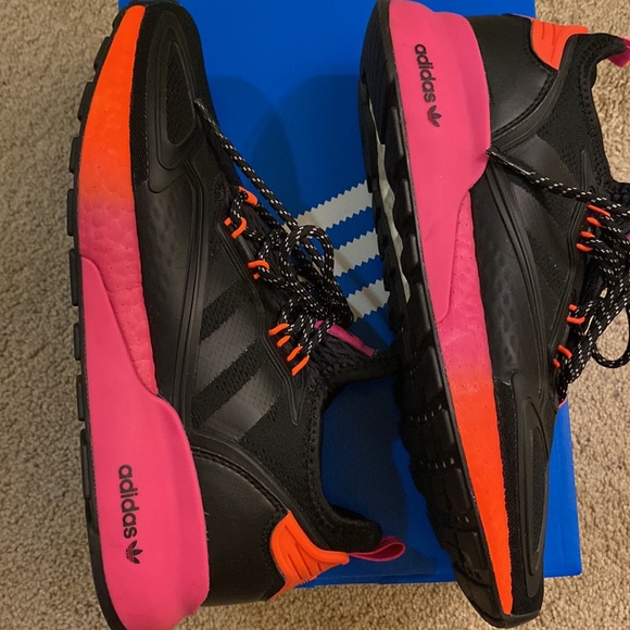 Adidas Unisex ZX 2K Boost Shoes - Picture 3 of 16